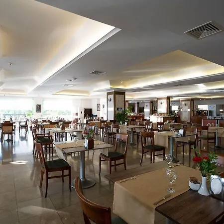 La Delta Alara 5* אוקורקאלאר