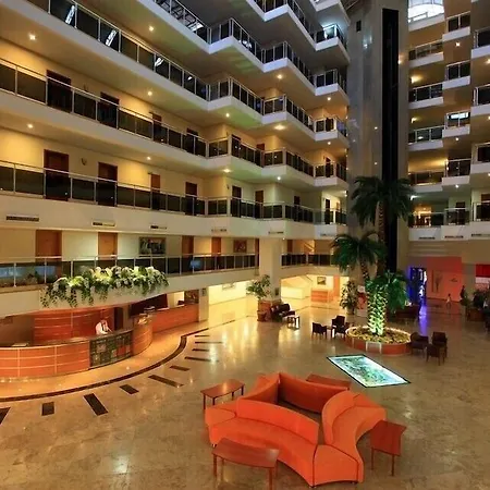 La Delta Alara 5* אוקורקאלאר